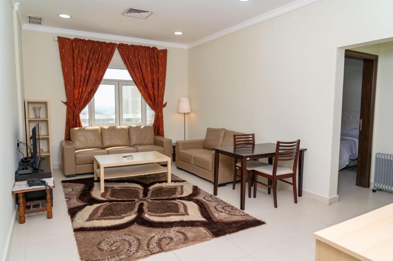 Zodiac Hotel Apartments Fahaheel Kuwait City Luaran gambar