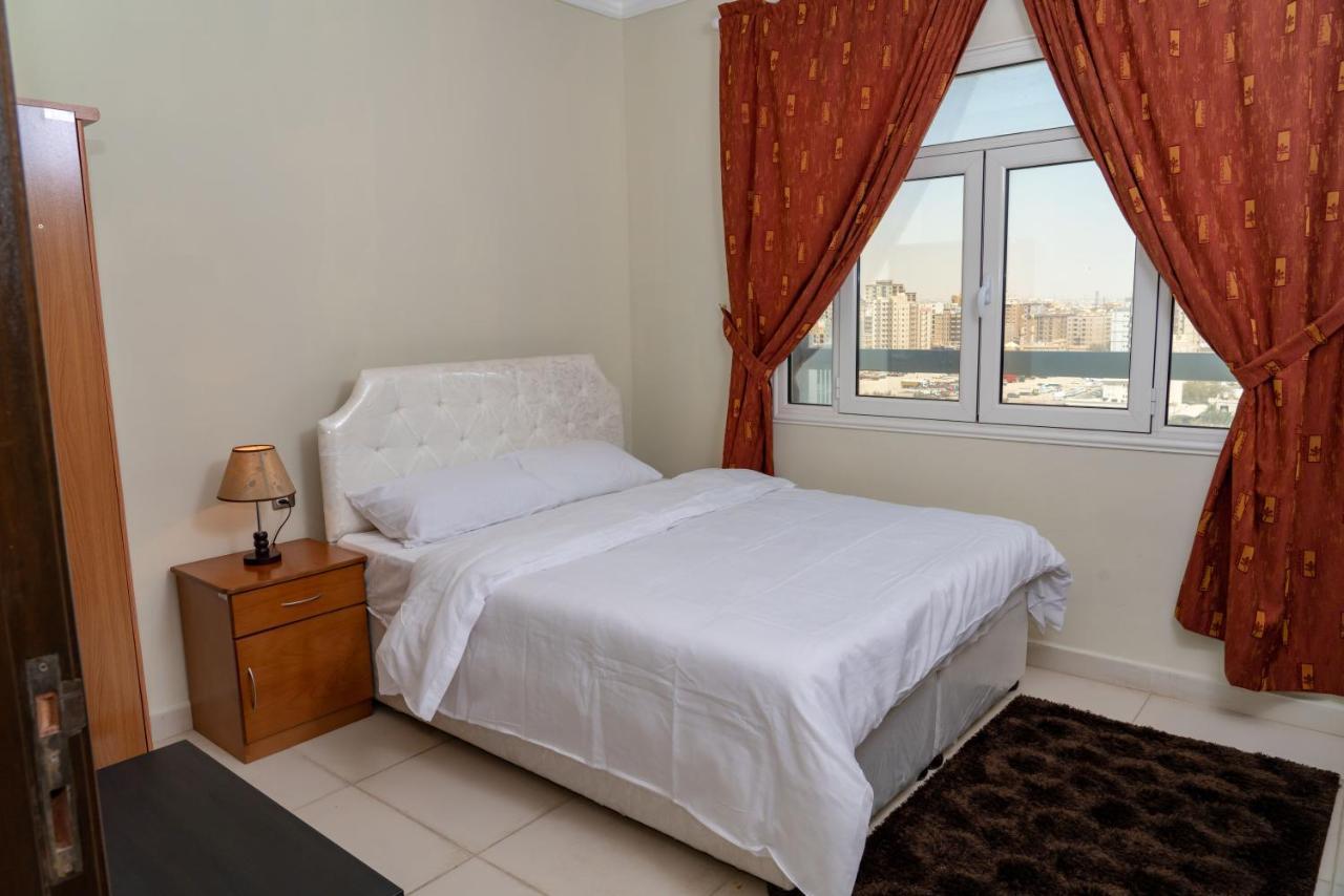 Zodiac Hotel Apartments Fahaheel Kuwait City Luaran gambar