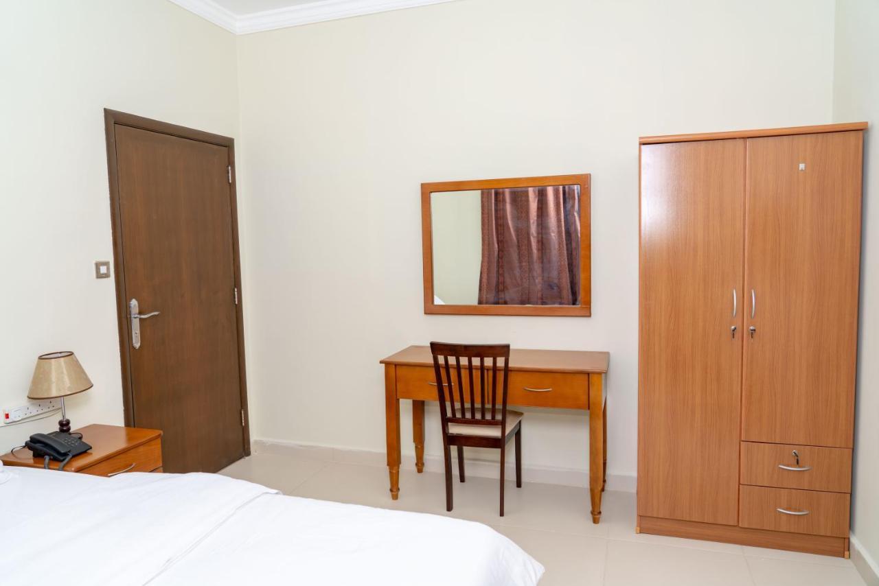 Zodiac Hotel Apartments Fahaheel Kuwait City Luaran gambar